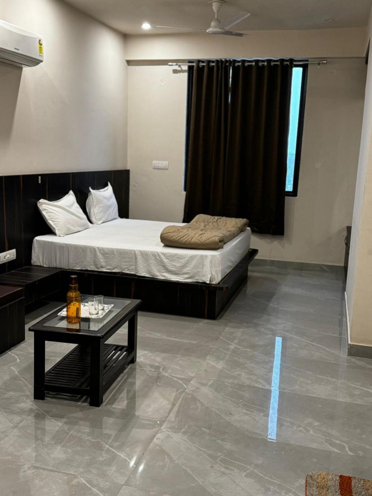 Hotel Karma Jaipur Exterior photo